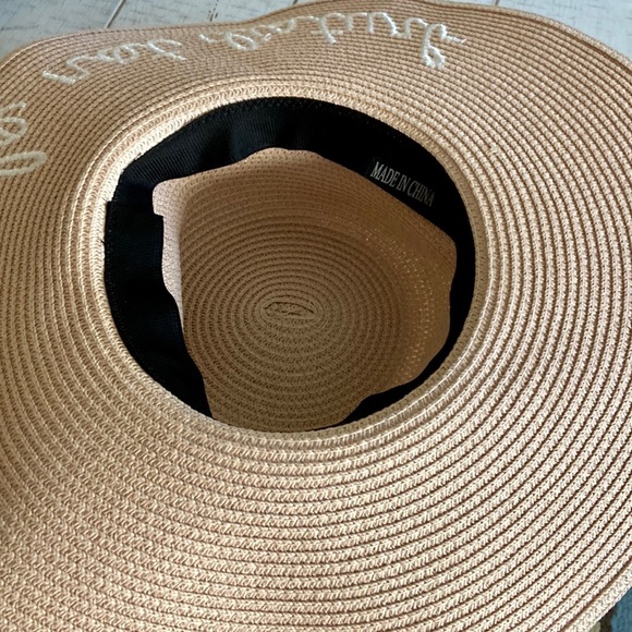 ‘Do Not Disturb Beach’ Floppy Beach/Sun Hat - Picture 10 of 10